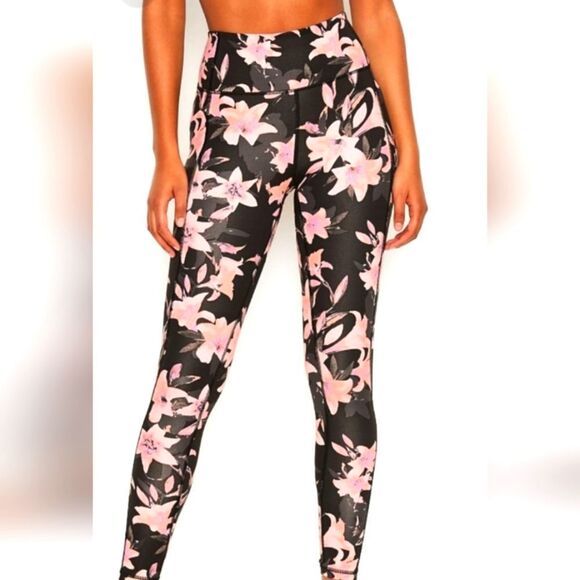 Victoria's Secret Other - Victoria's Secret Black and Pink Floral Leggings